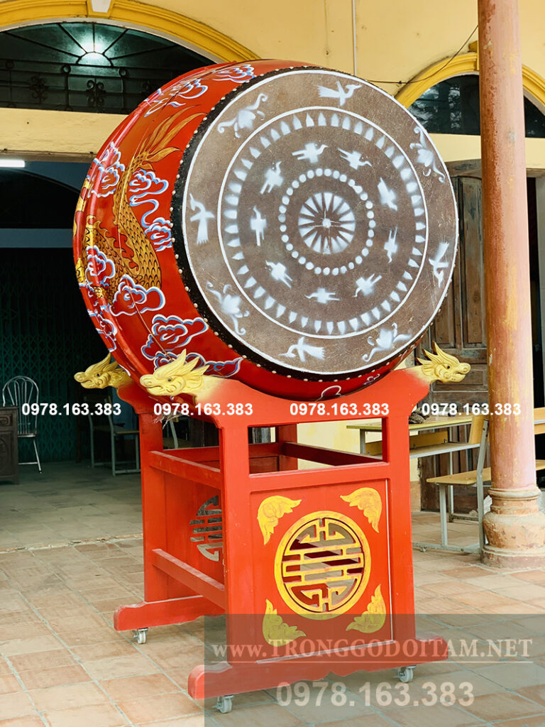 trống nhà thờ họ mặt 1m cao 1m3
