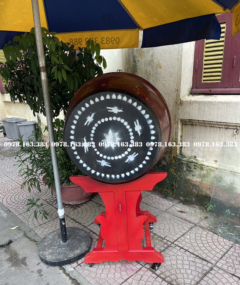 trống khai giảng trường trung học phổ thông