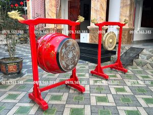 trống chiêng nhà thờ