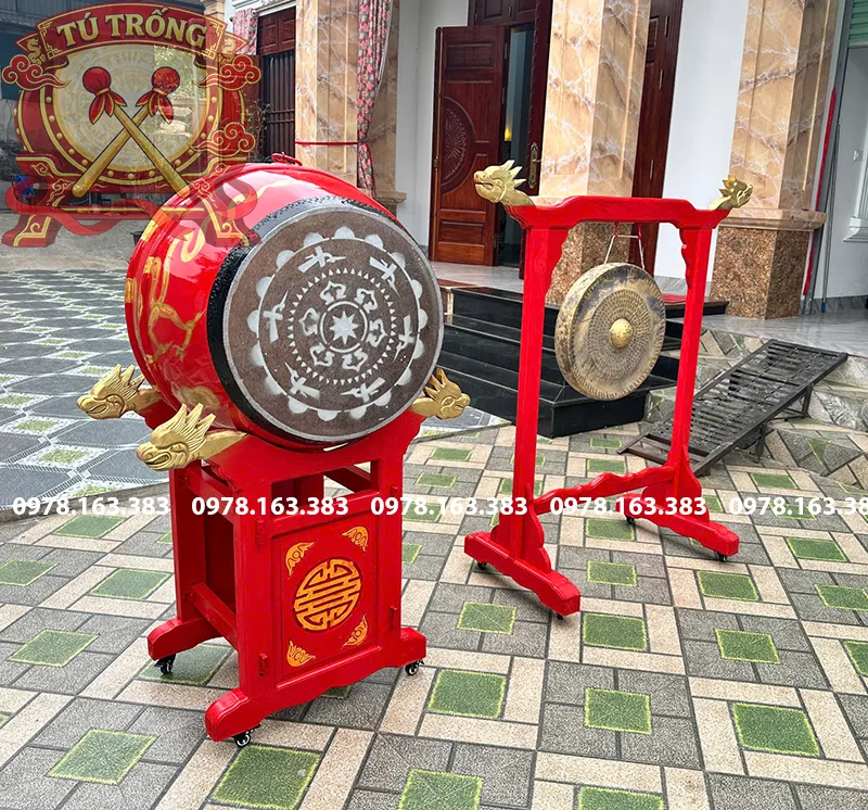 bộ trống chiêng nhà thờ họ